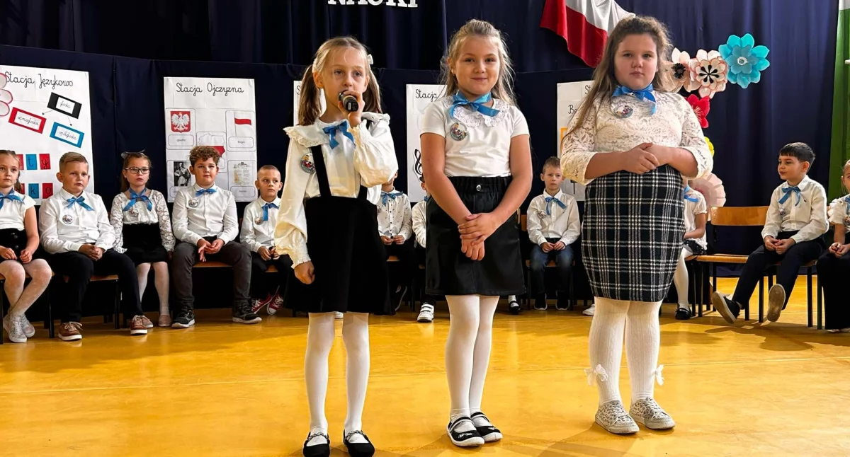 Edukacja, Zdali egzamin pierwszoklasisty - zdjęcie, fotografia