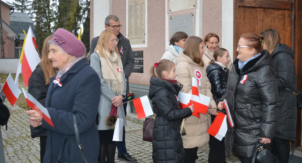 Wydarzenia lokalne, Narodowe Święto Niepodległości Sadłowie [zdjęcia] - zdjęcie, fotografia