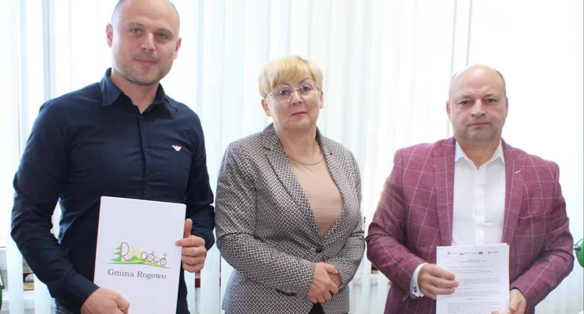 Urzędy, Rozbudują gmach urzędu gminy - zdjęcie, fotografia