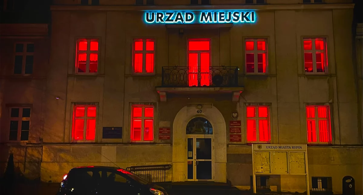 Wydarzenia lokalne, Zapaliły czerwone światła - zdjęcie, fotografia