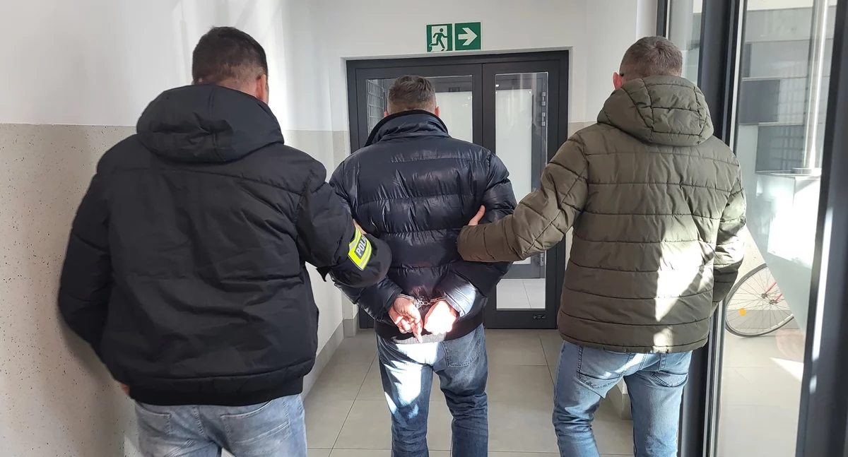 Kronika kryminalna, Wpadka rabusiów Warszawy - zdjęcie, fotografia