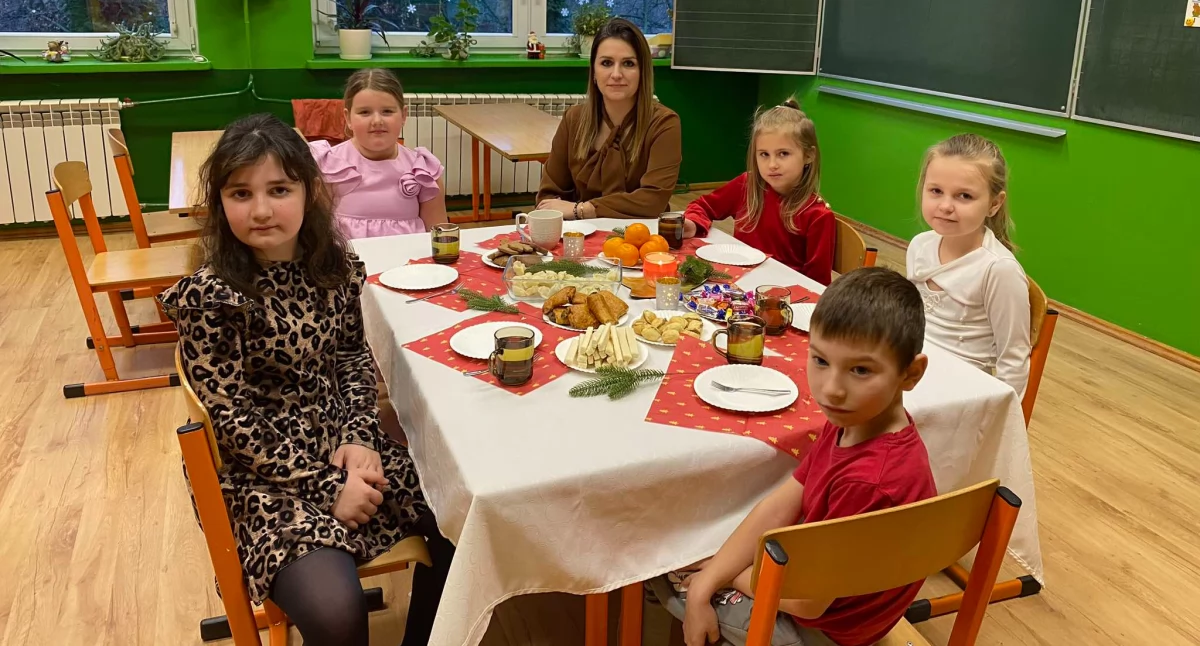 Edukacja, życzliwości radości - zdjęcie, fotografia