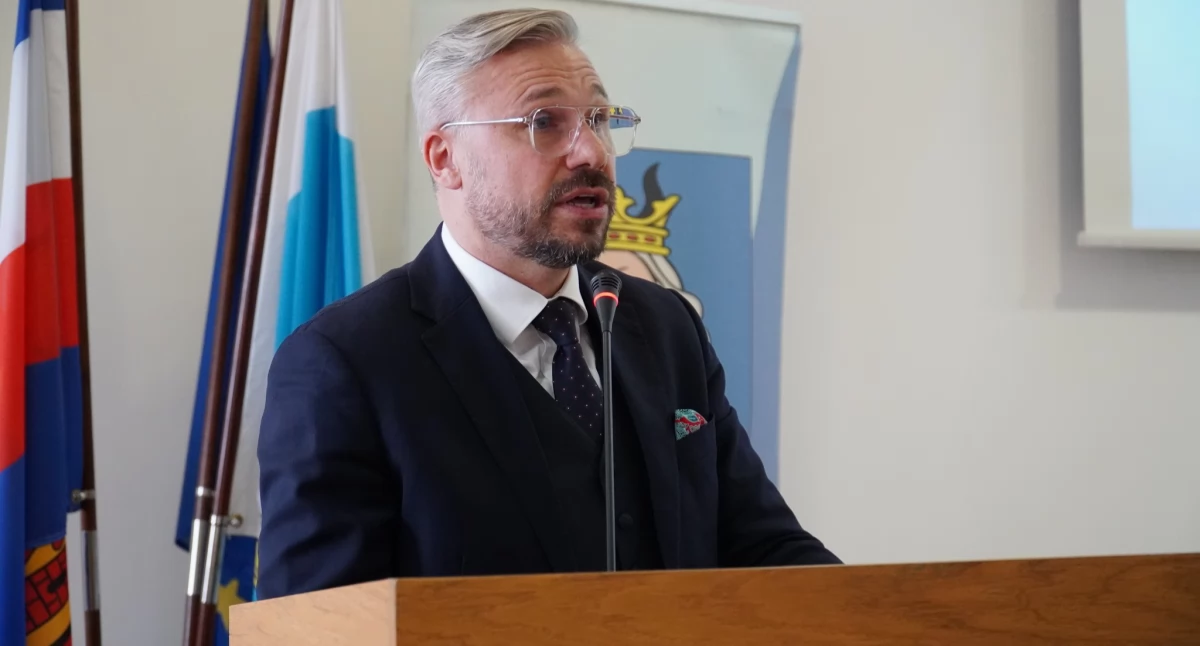 Samorząd powiatowy, Budżet efektem dobrej współpracy - zdjęcie, fotografia