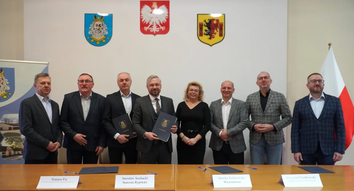 Wydarzenia lokalne, Zapewnili transport publiczny - zdjęcie, fotografia