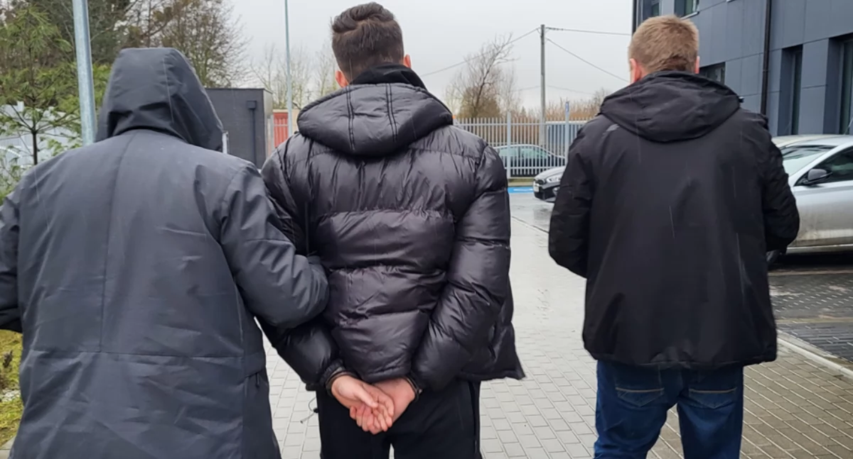 Kronika kryminalna, letni diler areszcie Grozi - zdjęcie, fotografia