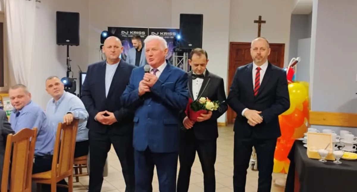 Wydarzenia lokalne, Braterstwo zabawa Sadłowie - zdjęcie, fotografia