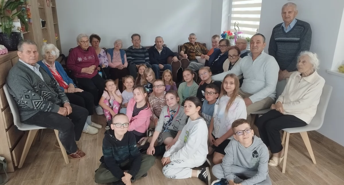 Edukacja, Aktywni seniorzy Wąpielsku - zdjęcie, fotografia