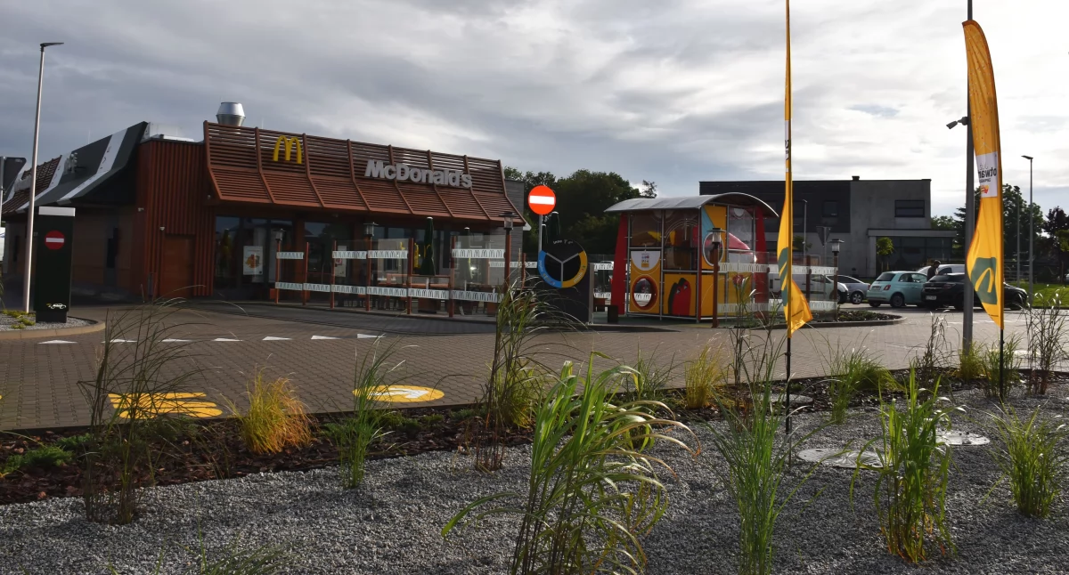Stowarzyszenia i organizacje, McDonald’s nowym sąsiadem Rypinie! - zdjęcie, fotografia