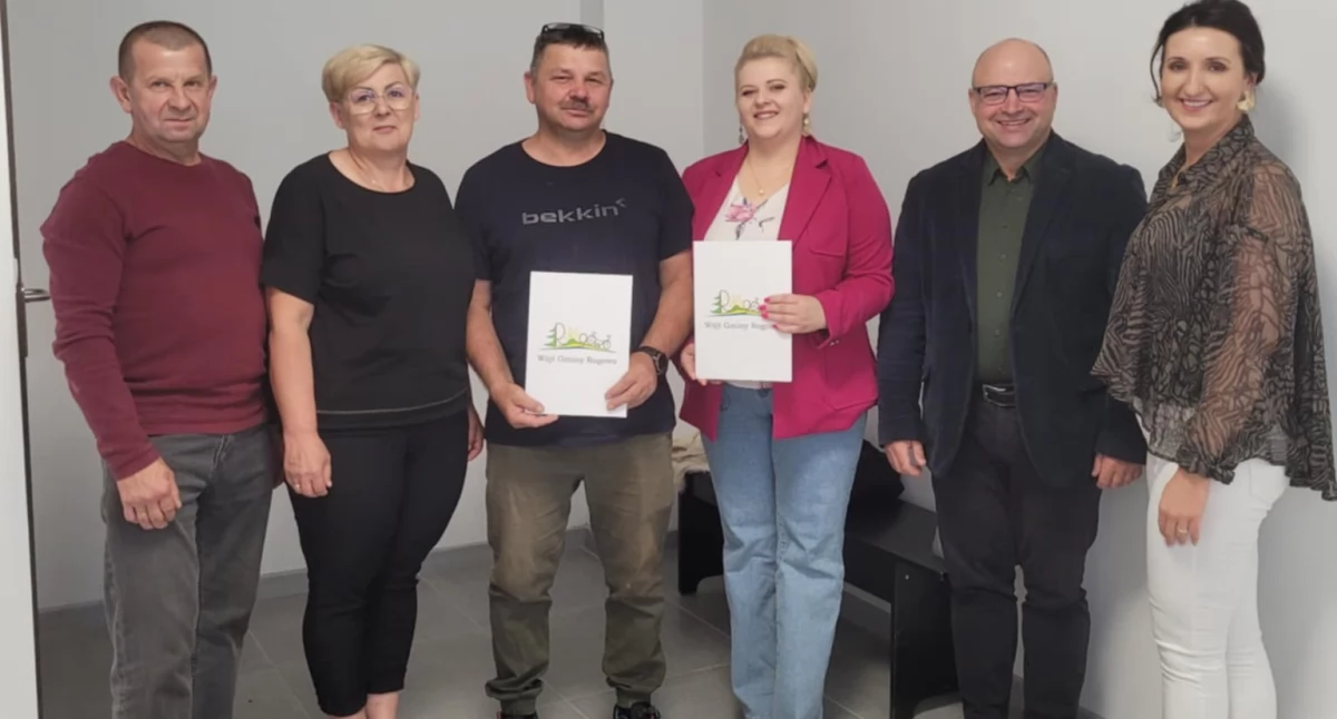 Urzędy, organizacji pozarządowych - zdjęcie, fotografia