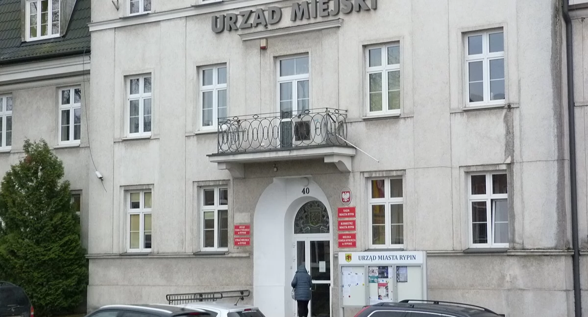 Urzędy, Cyberbezpieczeństwo kosztuje - zdjęcie, fotografia