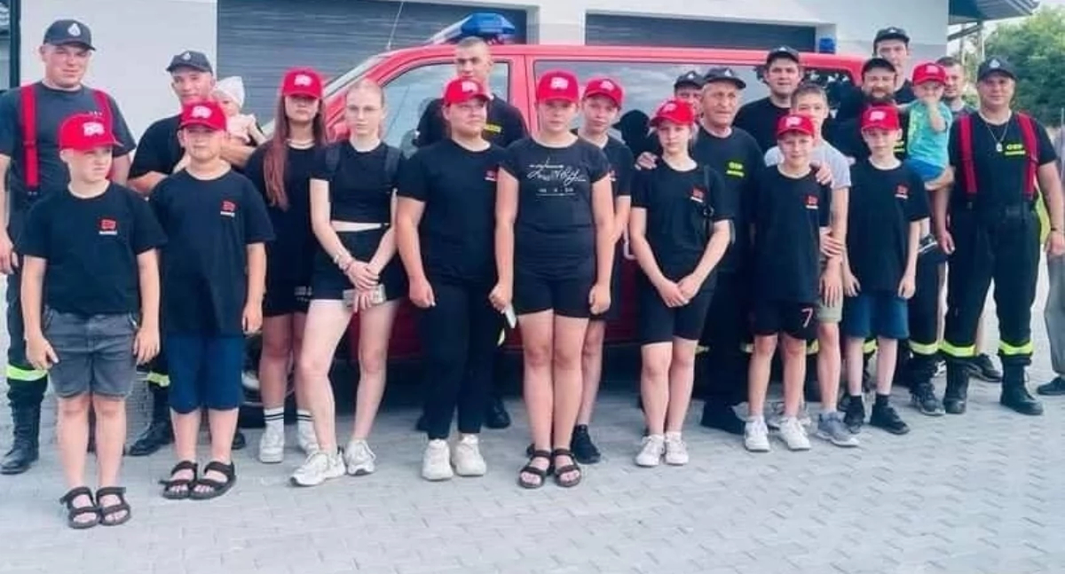Stowarzyszenia i organizacje, Wsparcie strażaków Nadróża - zdjęcie, fotografia