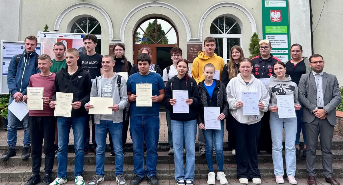 Edukacja, Szerokie możliwości uczniów Nadroża - zdjęcie, fotografia