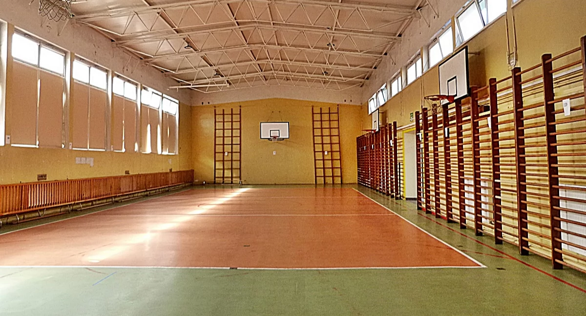 Inwestycje, Wyremontują starą salę gimnastyczną - zdjęcie, fotografia