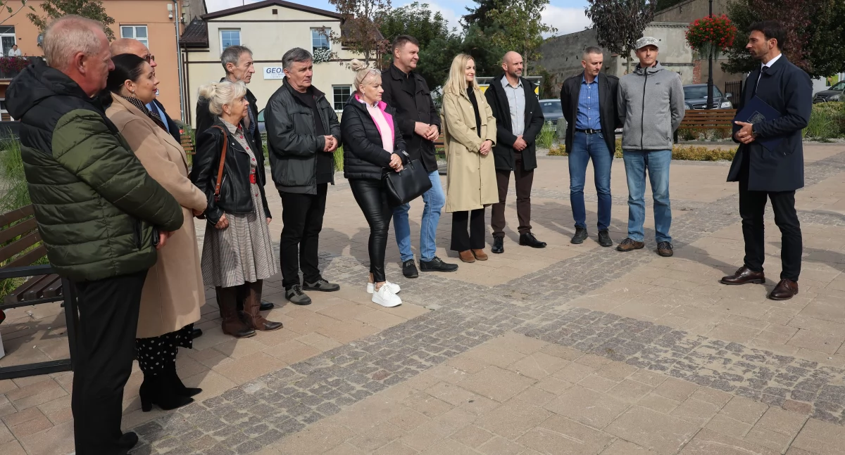 Inwestycje, Jeszcze więcej zieleni - zdjęcie, fotografia