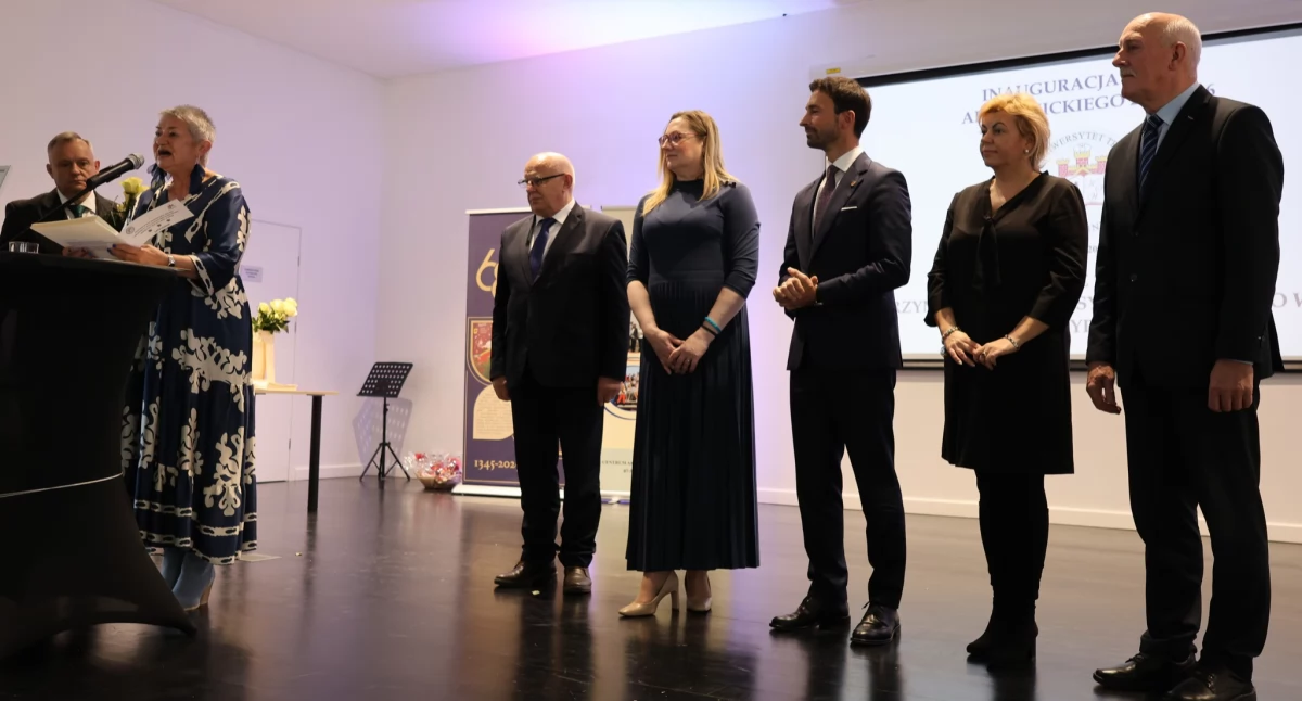 Stowarzyszenia i organizacje,  - zdjęcie, fotografia