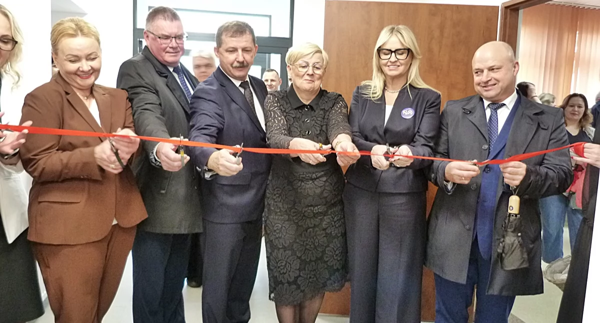 Wydarzenia lokalne, Pierwsza instytucja powiecie [zdjęcia] - zdjęcie, fotografia