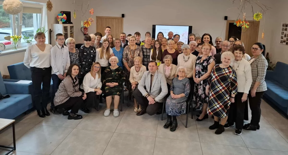 Wydarzenia lokalne, Święto seniorów - zdjęcie, fotografia