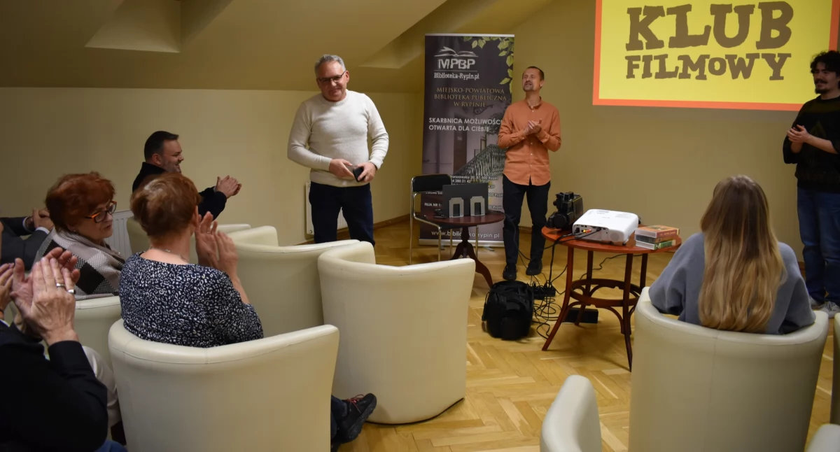 Biblioteki, Filmowy podsumował działalność - zdjęcie, fotografia