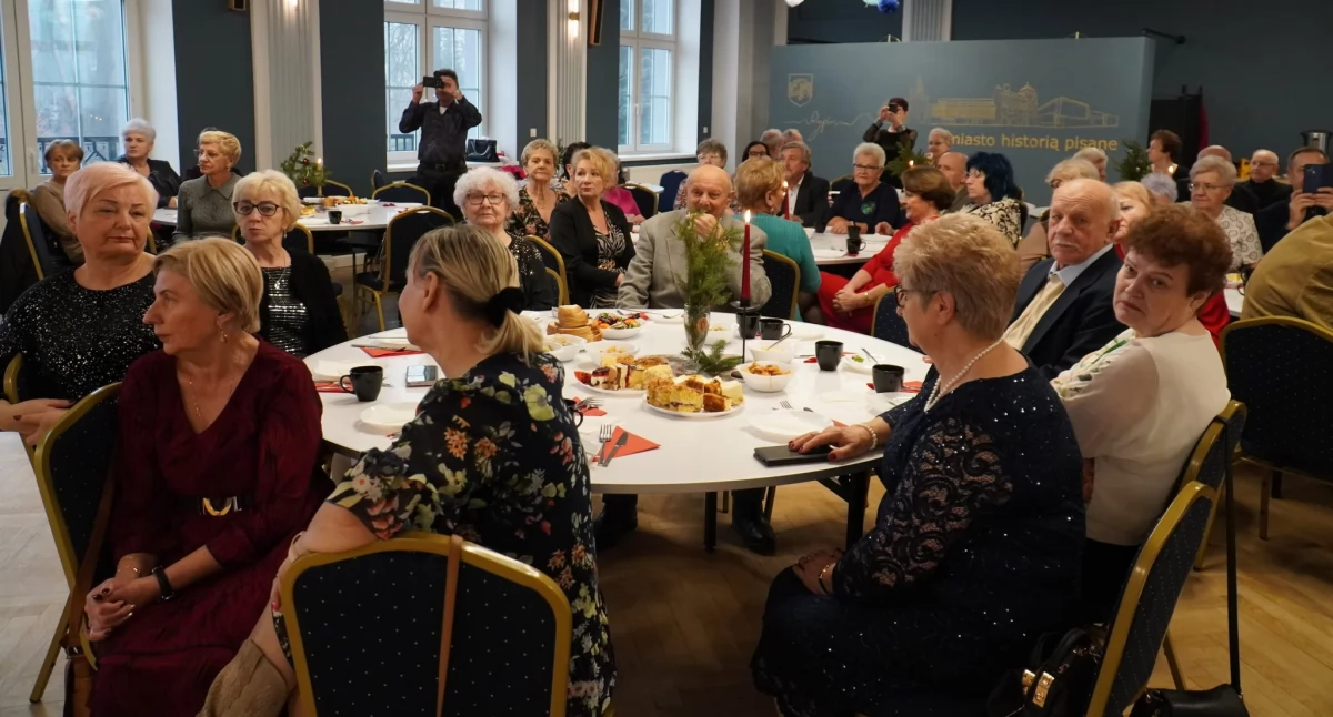 Stowarzyszenia i organizacje, Nadzieja wspólnie seniorami - zdjęcie, fotografia