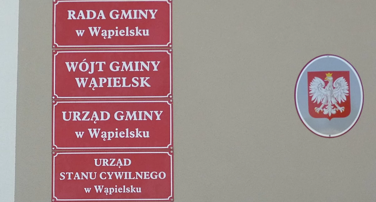 Urzędy, Mieszkańców coraz mniej - zdjęcie, fotografia