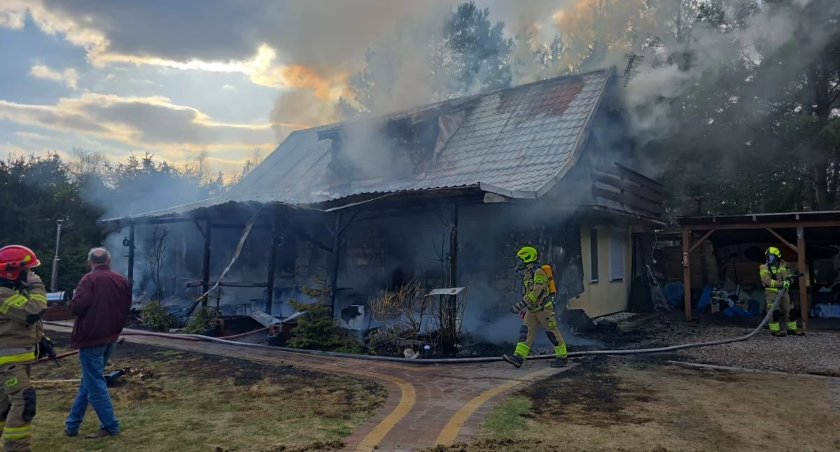 Pożary, Dlaczego spłonął domek - zdjęcie, fotografia