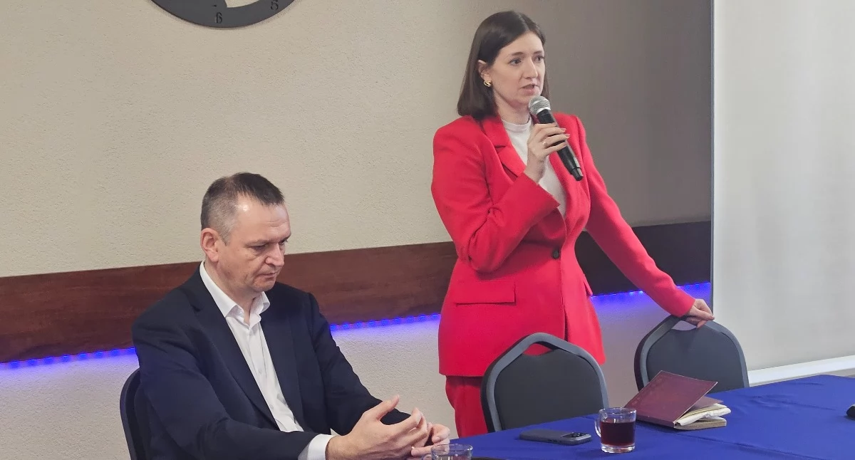 Polityka, Gorąco gospodarce rolnictwie zdrowiu - zdjęcie, fotografia