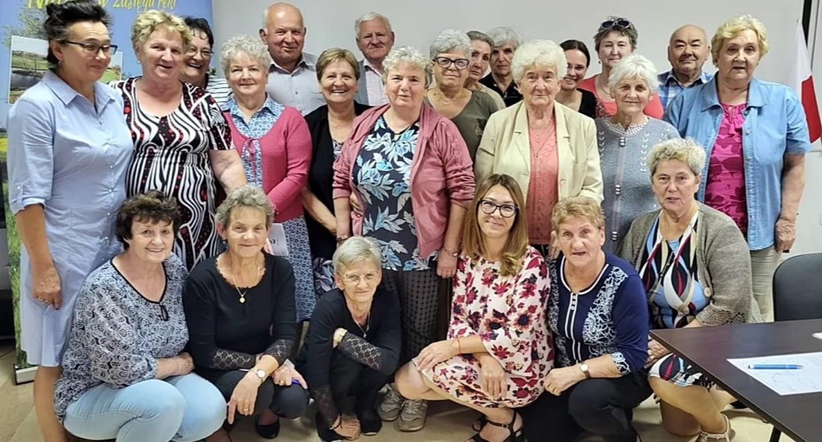 Samorząd gminny, Będą imprezy seniorów juniorów - zdjęcie, fotografia