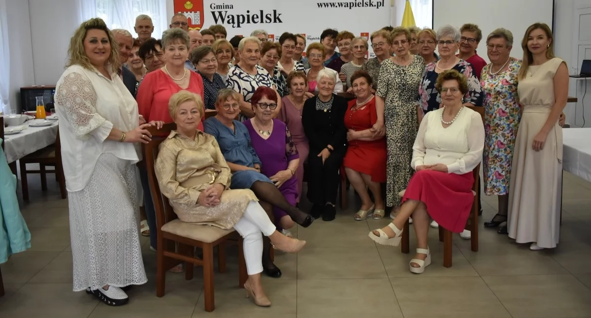 Stowarzyszenia i organizacje, Wspomnienia nadzieja powtórkę - zdjęcie, fotografia
