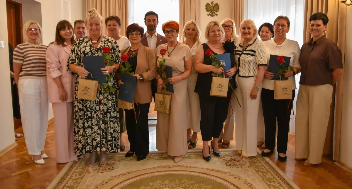 Edukacja, Kolejny zawodowej drodze - zdjęcie, fotografia