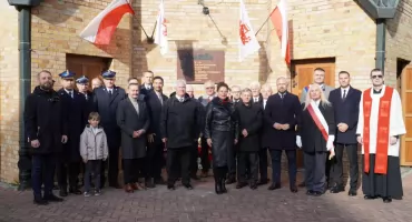 Oddali hołd zamordowanemu księdzu