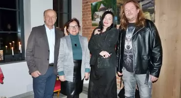 Klimatyczny koncert w Parowozowni [zdjęcia]