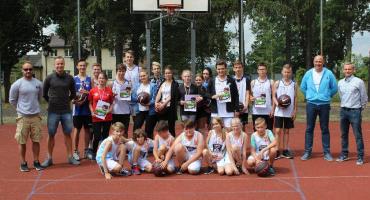 Rywalizacja fanów basketu